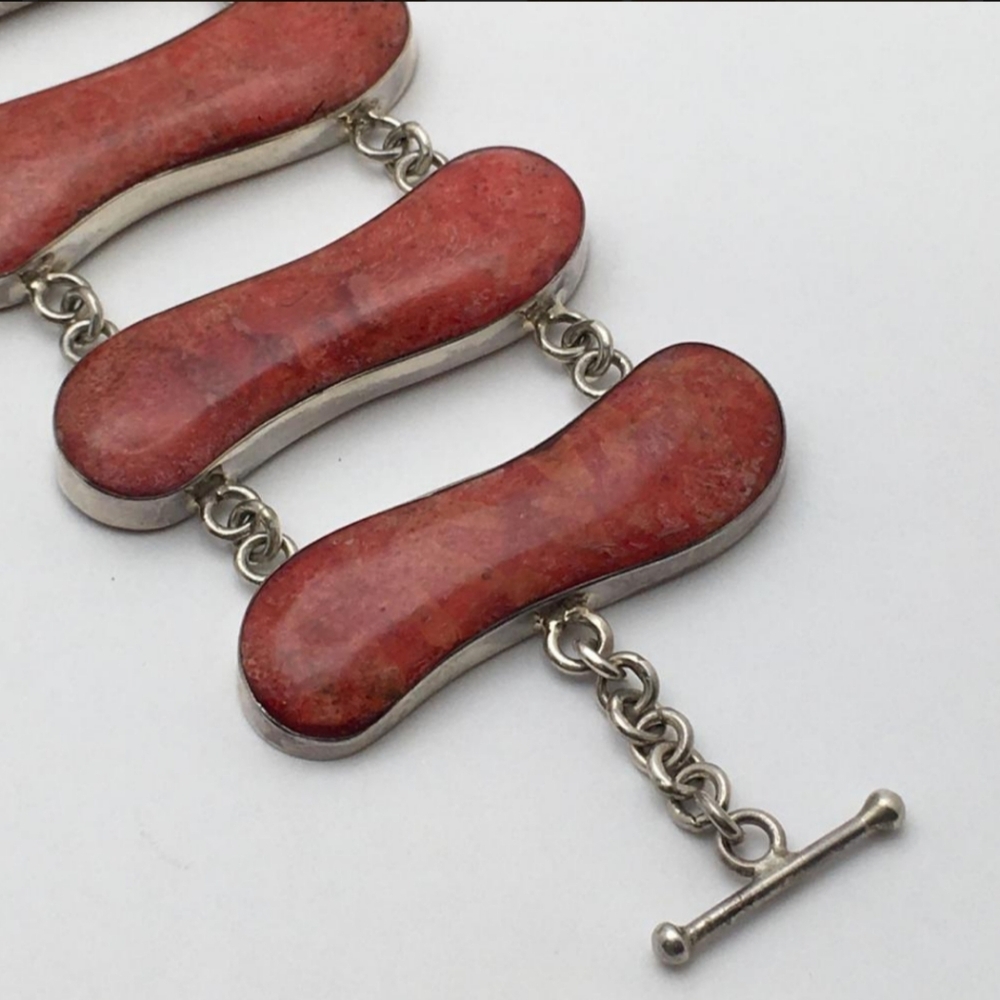 925 Sterling Silver & Coral Bracelet - Picture 3 of 4